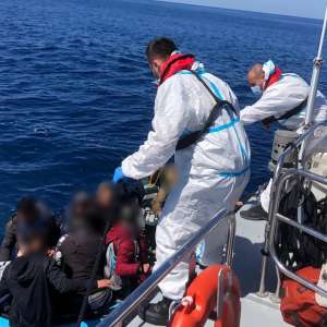 Misiuni de căutare şi salvare ale poliţiştii de frontieră români  în apele Marii Mediterane