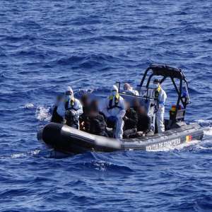 Misiuni de căutare şi salvare ale poliţiştii de frontieră români  în apele Marii Mediterane