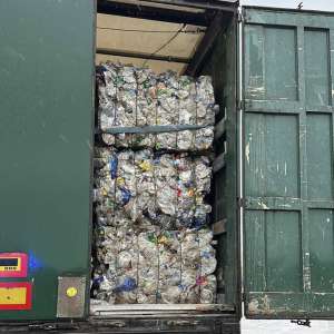 Deşeuri din plastic oprite în P.T.F. Giurgiu