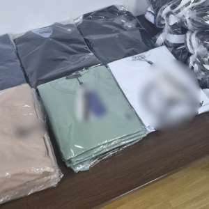 Bunuri susceptibile a fi contrafăcute în valoare de peste 10.000 lei, confiscate de poliţiştii de frontieră de la P.T.F. Vama Veche