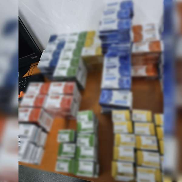 4.120 fiole și 28.500 comprimate dopante cu grad mare de risc, descoperite în PTF Giurgiu