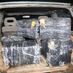 Țigări în valoare de 67.000 lei confiscate la frontiera de nord