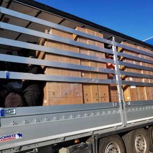 60 de cetăţeni străini depistați ascunși la Nădlac II