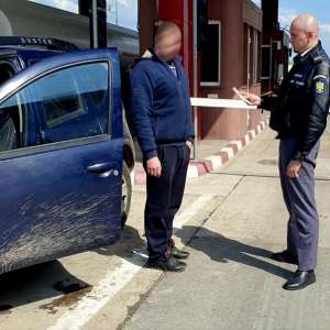 S-a ales cu un dosar penal în locul fratelui