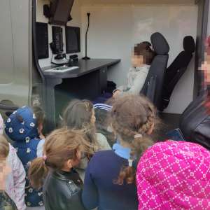 Peste 100 de copii în vizită la Poliția de Frontieră Oravita, în cadrul programului „Școala Altfel”