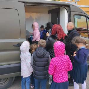 Peste 100 de copii în vizită la Poliția de Frontieră Oravita, în cadrul programului „Școala Altfel”