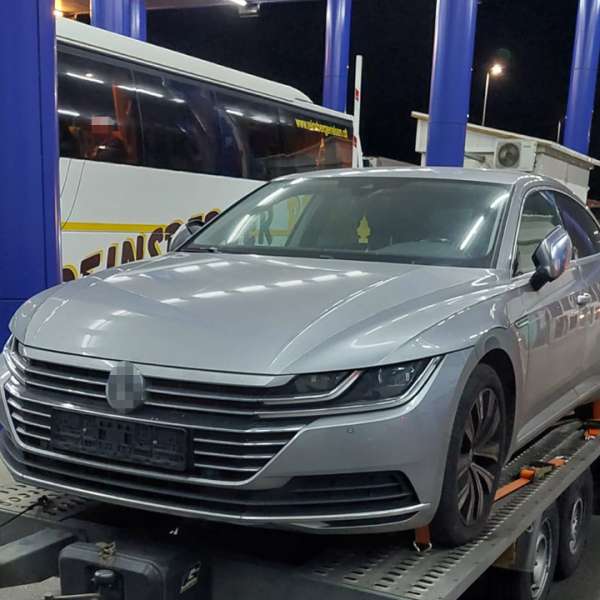 Autoturism căutat de autoritățile din Germania, descoperit în PTF Calafat