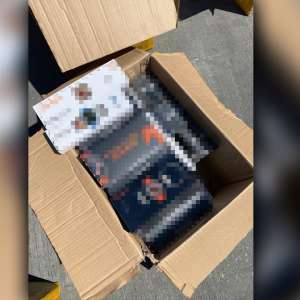 350 ceasuri inteligente susceptibile a fi contrafăcute, în valoare de 1.280.000 lei, depistate în Portul Constanța