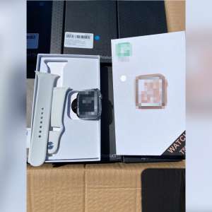 350 ceasuri inteligente susceptibile a fi contrafăcute, în valoare de 1.280.000 lei, depistate în Portul Constanța