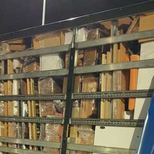 Peste 15 tone de deşeuri, oprite la PTF Borș II