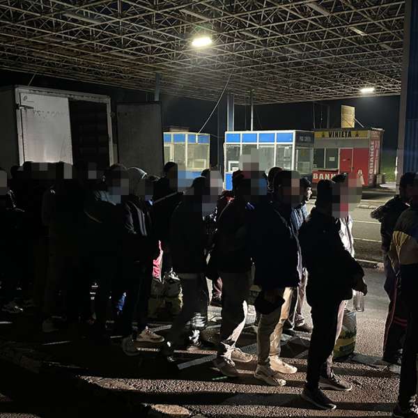 46 de cetăţeni străini, depistați în tentativă de trecere ilegală în ultimele 24 de ore