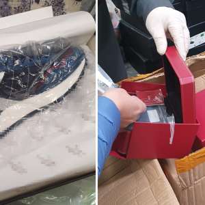 Aproximativ trei tone de bunuri susceptibile a fi contrafăcute sosite din China, confiscate pe Aeroportul Henri Coandă-Otopeni