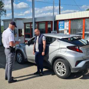 Autoturism în valoare de 200.000 de lei declarat furat de autoritățile din Franța, oprit din drumul spre Moldova