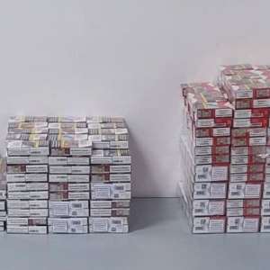 Țigarete descoperite într-un autoturism,  ascunse printre bagaje, în P.T.F. Giurgiu