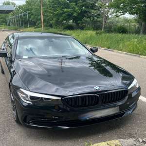 Autoturism de lux, cumpărat la un preț semnificativ redus, poate indica o fraudă