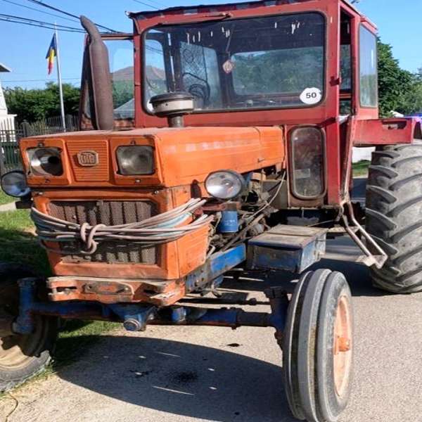 Conducere fără permis, încredinţare şi alcool, isprava unor ieşeni