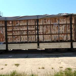 Ţigări de contrabandă în valoare de aproximativ 2,3 milioane de euro, descoperite la P.T.F. Giurgiu. Șoferul automarfarului a fost reținut pentru 24 de ore