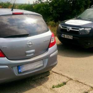 Tânără filipineză fără permis de conducere depistată în trafic