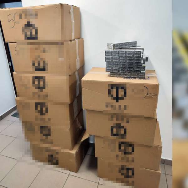 100.000 de țigarete ascunse și nedeclarate, descoperite într-un microbuz în PTF Calafat