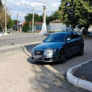 La volan cu dreptul de a conduce suspendat