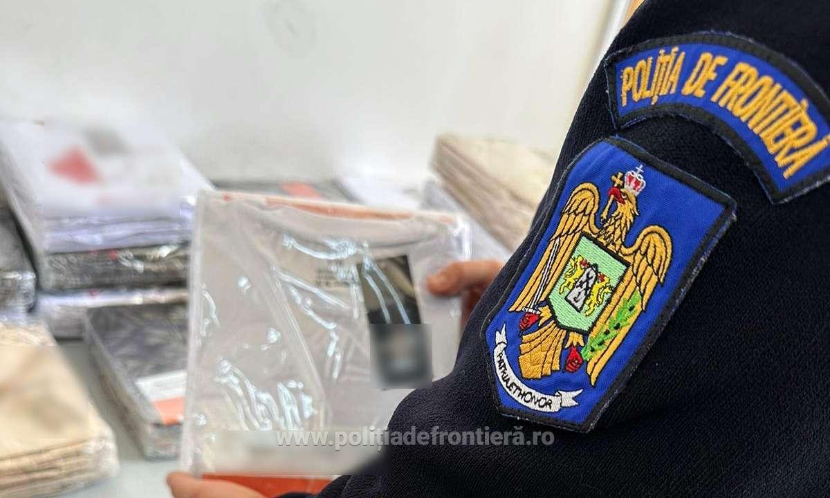 Cantitate considerabilă de bunuri contrafăcute, descoperită de polițiștii de frontieră giurgiuveni