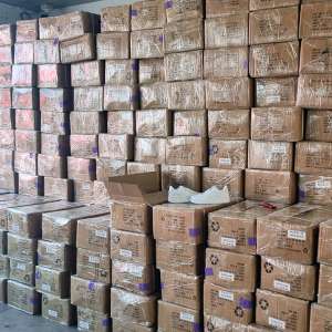 Parfumuri şi încălţăminte contrafăcute, în valoare de peste 6.500.000 lei, descoperite la graniţa de sud a României