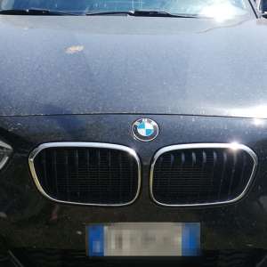 BMW furat din Italia, cu număr fals de înmatriculare, descoperit în trafic, de polițiștii de frontieră hușeni