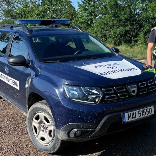 Depistat la volan fără permis, a încercat să păcălească poliţiştii de frontieră