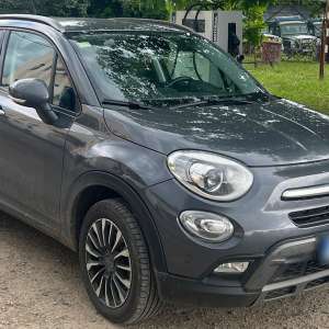 Autoturism furat din Italia, descoperit în trafic de polițiștii de frontieră ieșeni