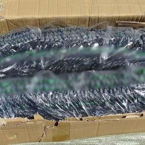 Bunuri contrafăcute, în valoare de peste 2.000.000 lei, descoperite într-un autocamion în PTF Calafat