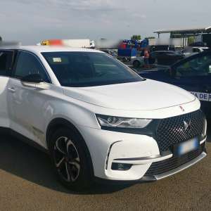 Autoturism căutat de autoritățile din Italia, descoperit în P.T.F Nădlac II