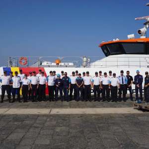 Directorul Executiv al Frontex în vizită de lucru la bordul navei Poliţiei de Frontieră. Peste 1.600 de persoane salvate de echipajele navelor PFR