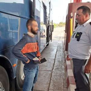 Identitate românească falsă, procurată cu 500 de euro