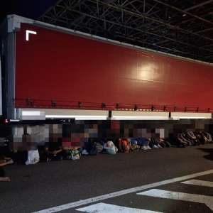 47 de cetățeni străini depistați în tentativă de trecere ilegală a frontierei de stat