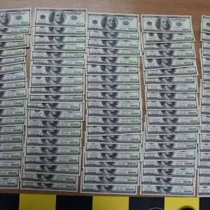 Ucrainean depistat cu 390.000 de dolari la PTF Siret