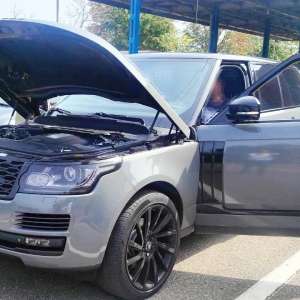 Autoturism Land Rover cu număr fals de înmatriculare, căutat de autoritățile din Belgia, oprit la P.T.F. Albița