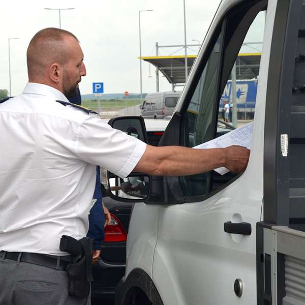 Măsuri de fluidizare în punctele de frontieră la graniţa cu Ungaria şi Bulgaria. Peste 8,5 milioane persoane au tranzitat frontiera naţională în luna iulie 2023