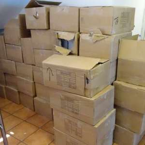 Parfumuri contrafăcute, în valoare de peste 1.400.000 lei,  descoperite de polițiștii de frontieră doljeni