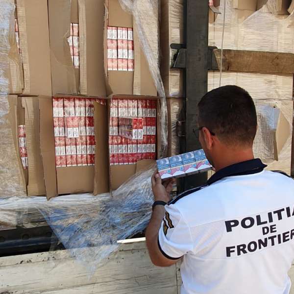 Peste 2,6 milioane pachete cu ţigări, descoperite la frontierele României în prima jumătate a anului 2023