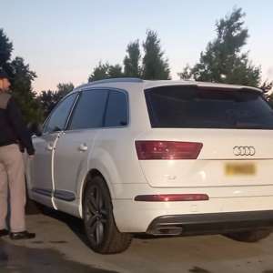 Păcălit cu un permis de conducere fals