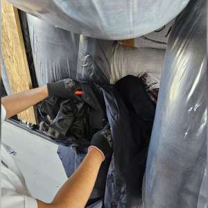 Bunuri susceptibile a fi contrafăcute în valoare de peste 6.000.000 lei,  confiscate la frontiera cu Bulgaria