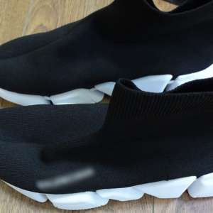 5.880 de bunuri contrafăcute descoperite în P.T.F. Calafat.  Aproximativ 65.000 descoperite în luna iulie, la nivelul ITPF Giurgiu