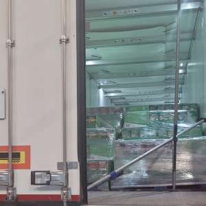 Nădlac II: aproximativ 22 de tone de deșeuri oprite la intrarea în țară