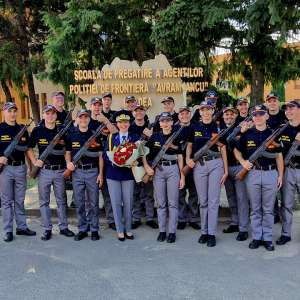 O nouă serie de elevi a depus jurământul militar la Şcoala ”Avram Iancu” Oradea