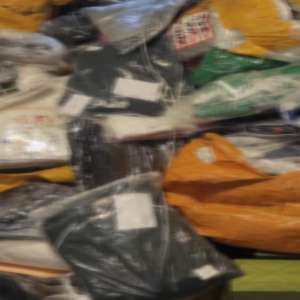 Bunuri susceptibile a fi contrafăcute în valoare de 6.600.000 lei, descoperite de poliţiştii de frontieră din cadrul Gărzii de Coastă