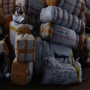 Bunuri susceptibile a fi contrafăcute în valoare de 6.600.000 lei, descoperite de poliţiştii de frontieră din cadrul Gărzii de Coastă