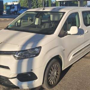 Toyota căutată de autoritățile spaniole, oprită în frontieră