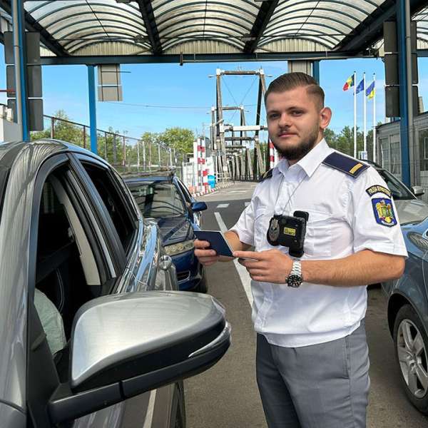 Doi sătmăreni depistați cu nereguli la autovehiculele cu care intenționau să tranziteze P.T.F. Sighetu Marmației