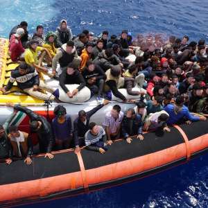 Echipajul navei maritime  de supraveghere MAI 1107 a Gărzii de Coastă a ajuns acasă după o misiune  în Mediterană. Peste 580 de persoane aflate în pericol, salvate