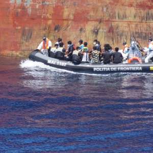 Echipajul navei maritime  de supraveghere MAI 1107 a Gărzii de Coastă a ajuns acasă după o misiune  în Mediterană. Peste 580 de persoane aflate în pericol, salvate